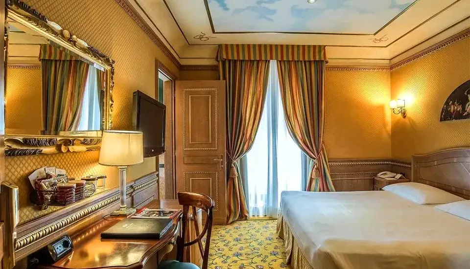 هتل ریور پالاس